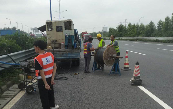 ����ͨѶ����������ʩ����