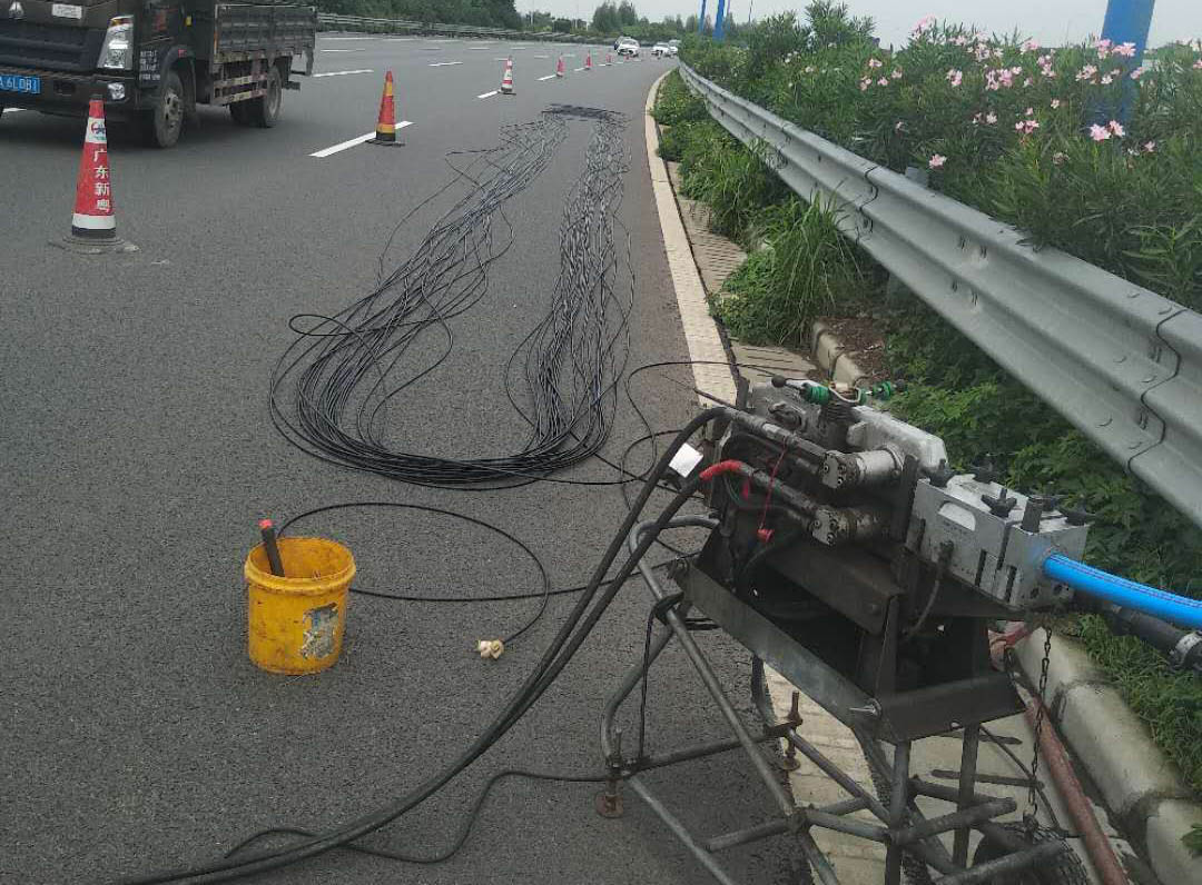 ���ٹ�·���´���